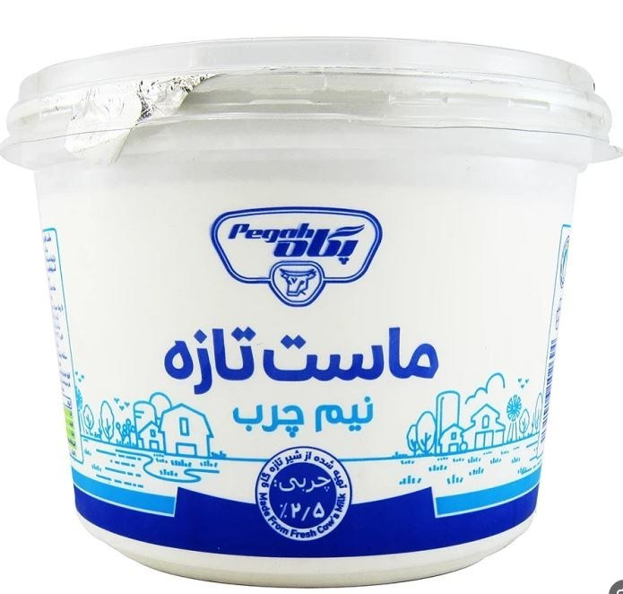 پگاه ماست نيم چرب سطلي 1400گرم